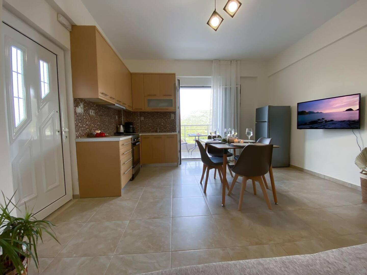 Maistro Suites With Pool, Matala מראה חיצוני תמונה