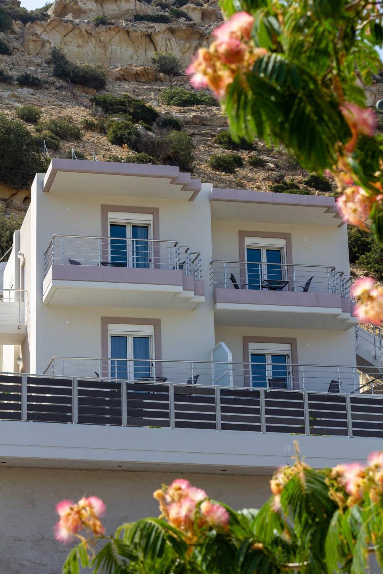 Maistro Suites With Pool, Matala מראה חיצוני תמונה